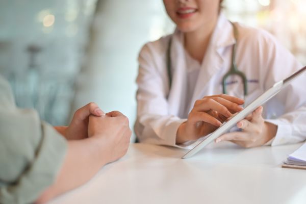 Bệnh viêm âm đạo gây nhiều phiền toái đối với sinh hoạt của chị em
