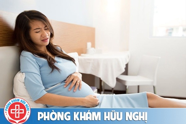 Đau bụng dưới khi mang thai ở phụ nữ là do đâu?