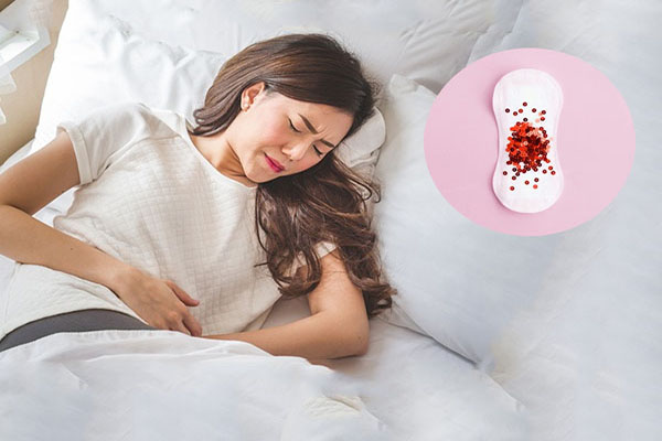 Kinh nguyệt ra nhiều có làm sao không?